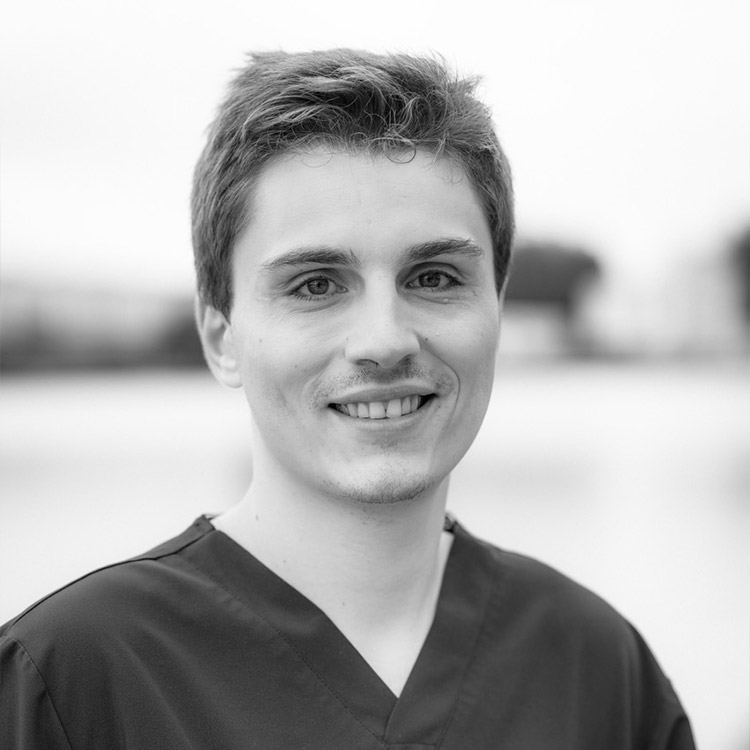 Raphaêl Pele Chirurgien Dentiste